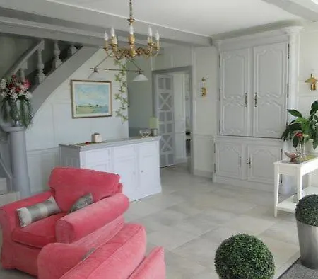 Manoir Saint-martin Bed & Breakfast