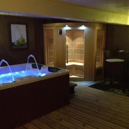 Manoir Saint-martin Bed & Breakfast